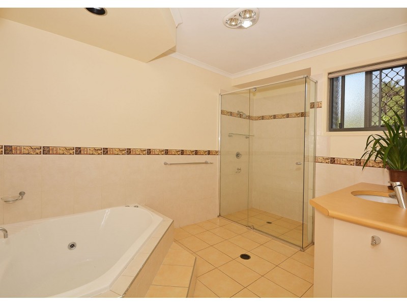 22 Jimilee Street, Dundowran Beach QLD 4655