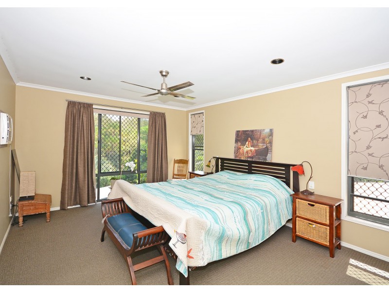 22 Jimilee Street, Dundowran Beach QLD 4655