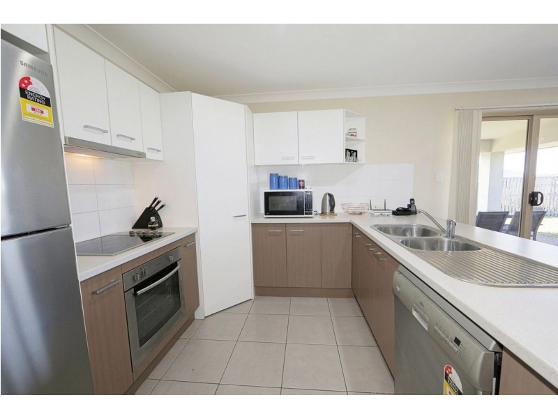 13 Parkhill Avenue, Wondunna QLD 4655