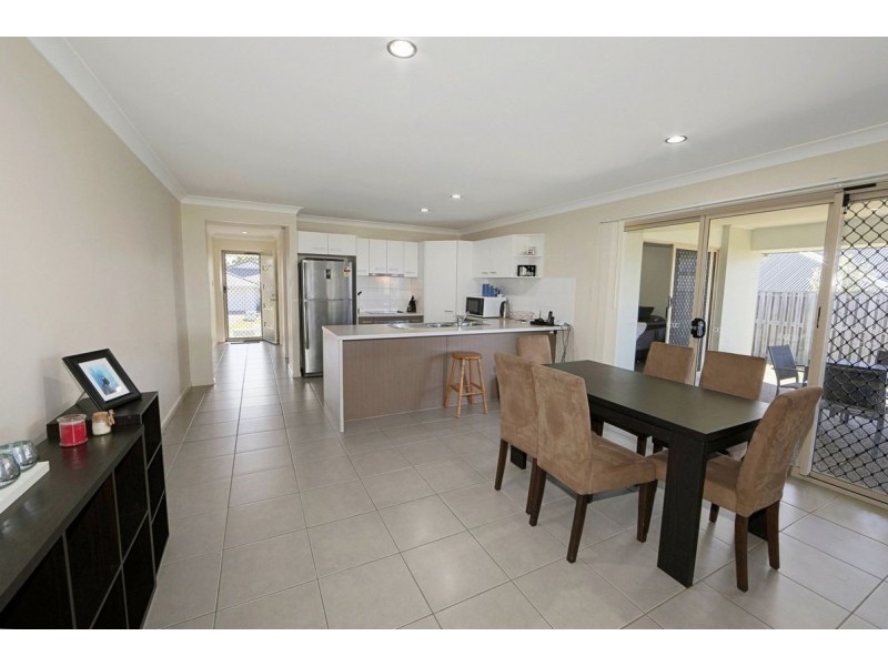 13 Parkhill Avenue, Wondunna QLD 4655
