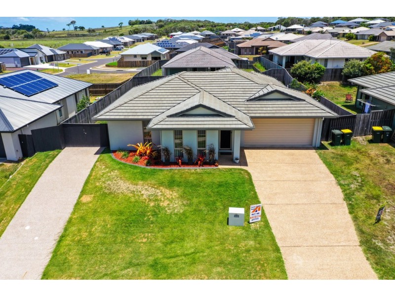 13 Parkhill Avenue, Wondunna QLD 4655