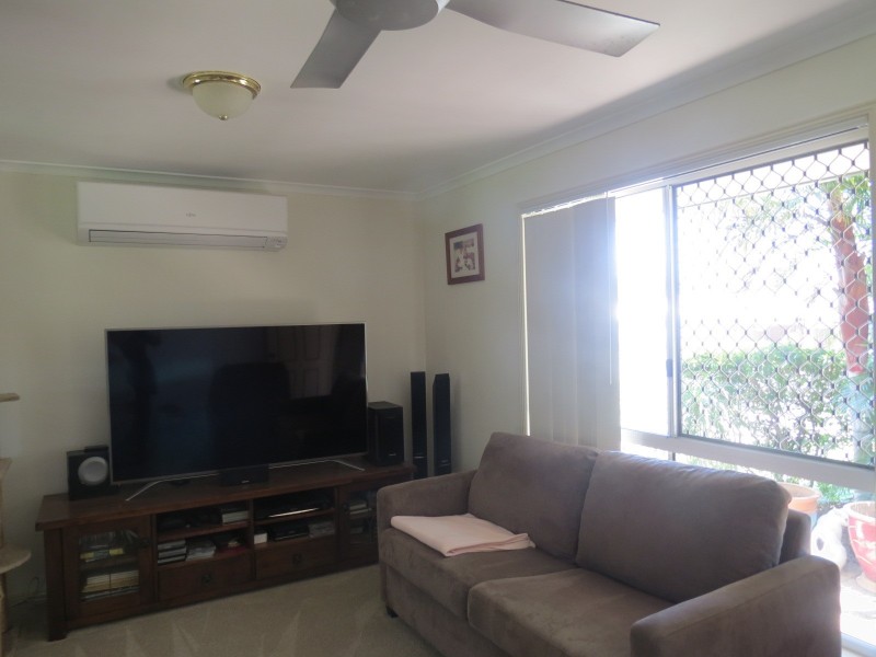 40 Hansen Street, Urangan QLD 4655