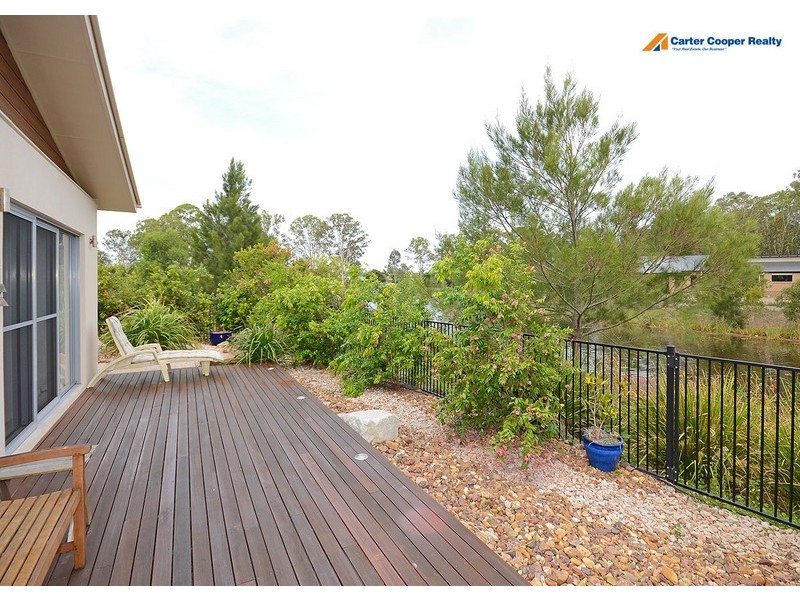 9 Kamala Court, Kingfisher Lakes, Urraween QLD 4655