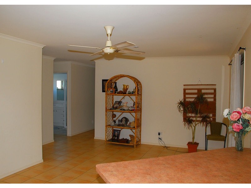 60A  Corfield St, Point Vernon QLD 4655