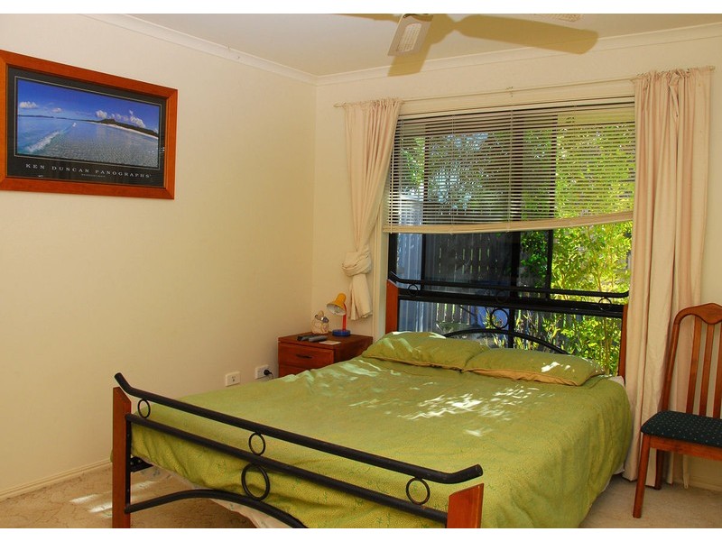 60A  Corfield St, Point Vernon QLD 4655