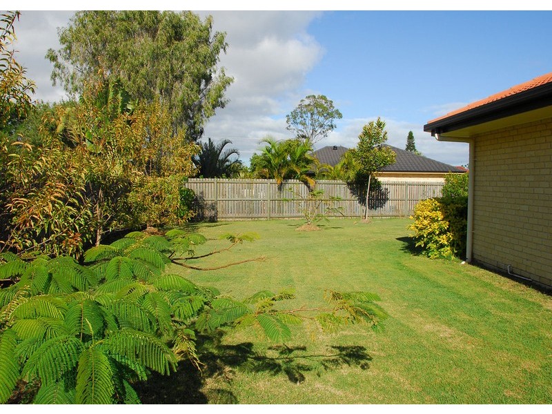 60A  Corfield St, Point Vernon QLD 4655