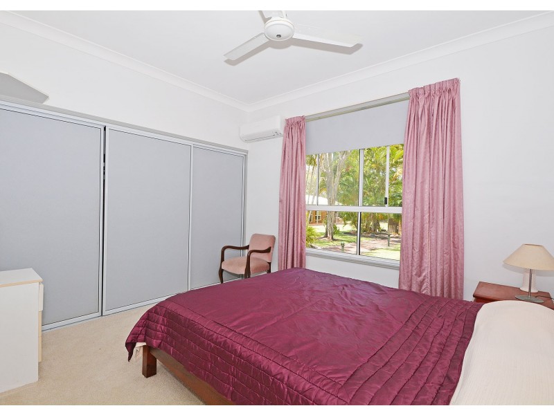 16 Windemere Road, Wondunna QLD 4655