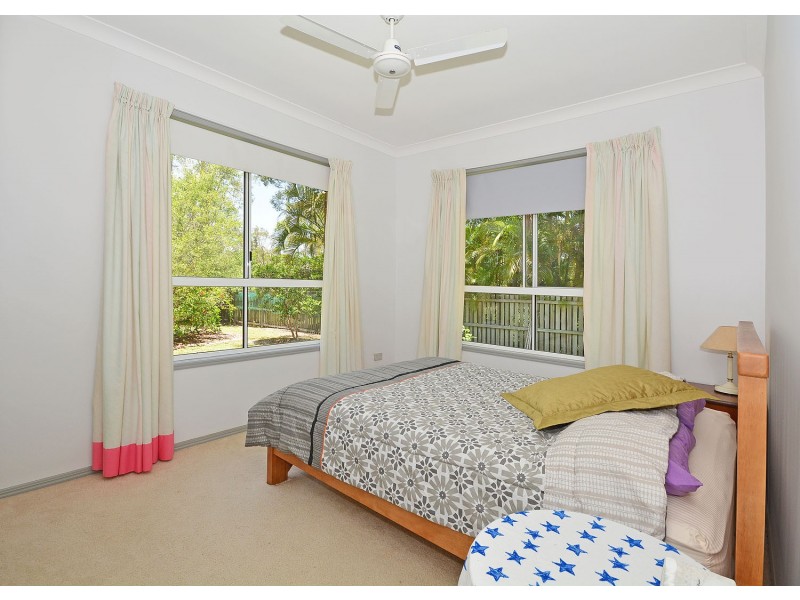 16 Windemere Road, Wondunna QLD 4655