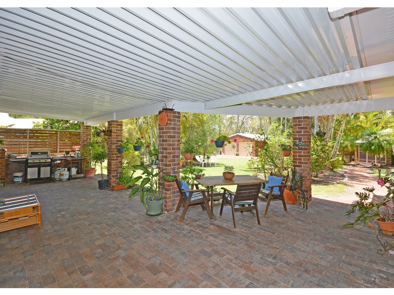 16 Windemere Road, Wondunna QLD 4655