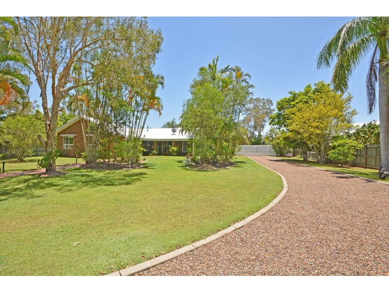16 Windemere Road, Wondunna QLD 4655
