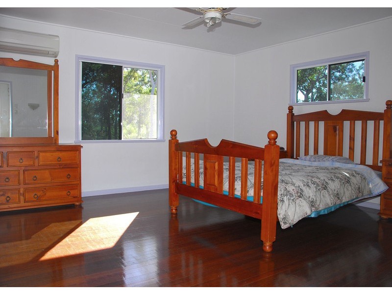 308 The Yachtmans Drive, Burrum Heads QLD 4659