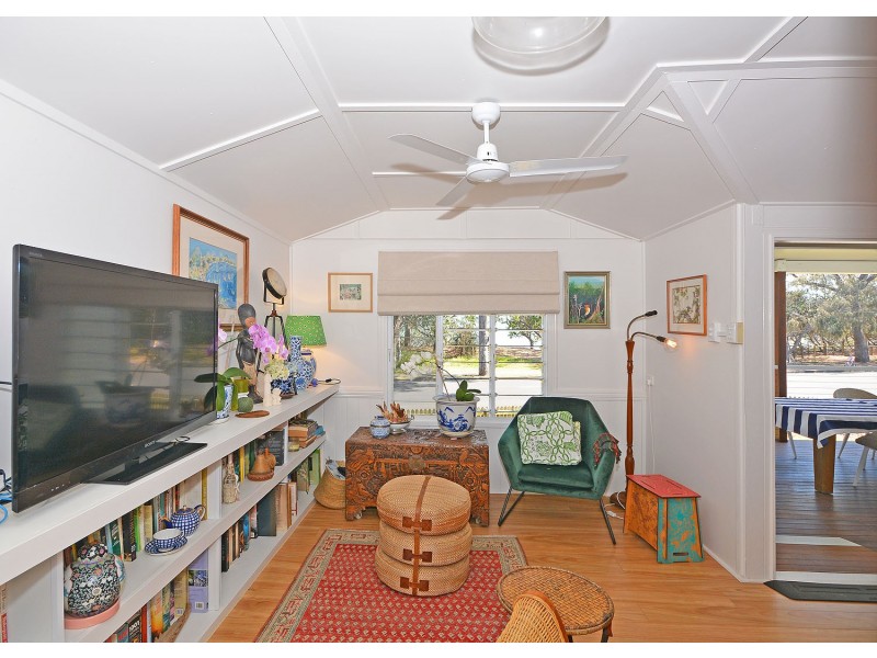 462 Esplanade, Torquay QLD 4655