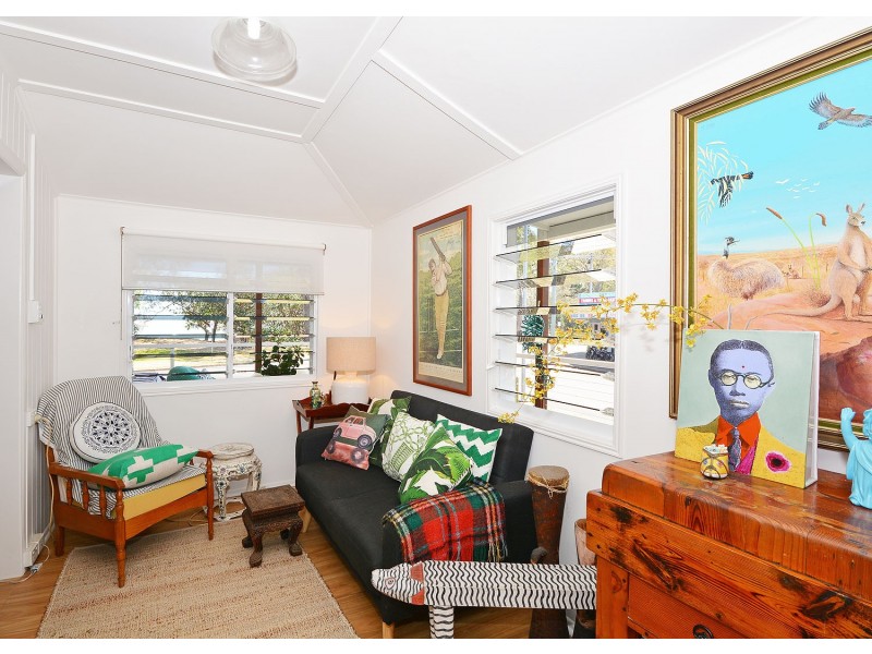 462 Esplanade, Torquay QLD 4655