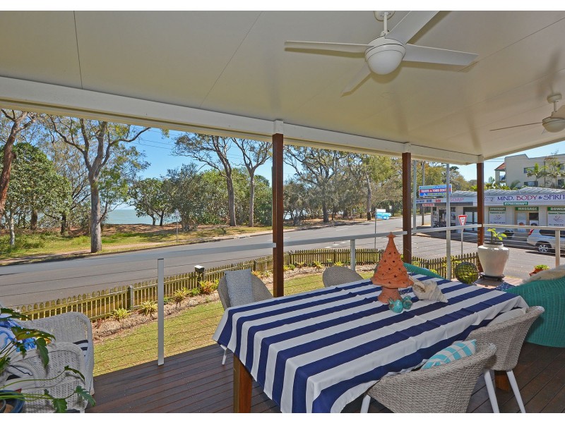 462 Esplanade, Torquay QLD 4655