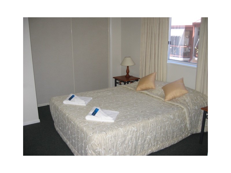 6/407 Esplanade, Torquay QLD 4655