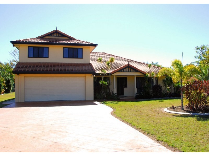 16 Meadow Drive, Dundowran Beach QLD 4655