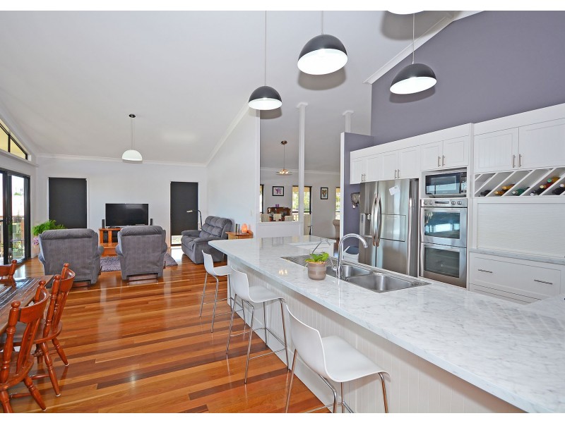 11 Lygon Court, Urraween QLD 4655