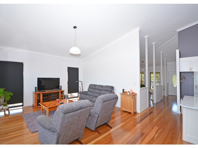 11 Lygon Court, Urraween QLD 4655