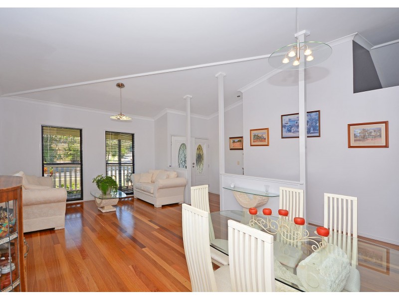 11 Lygon Court, Urraween QLD 4655