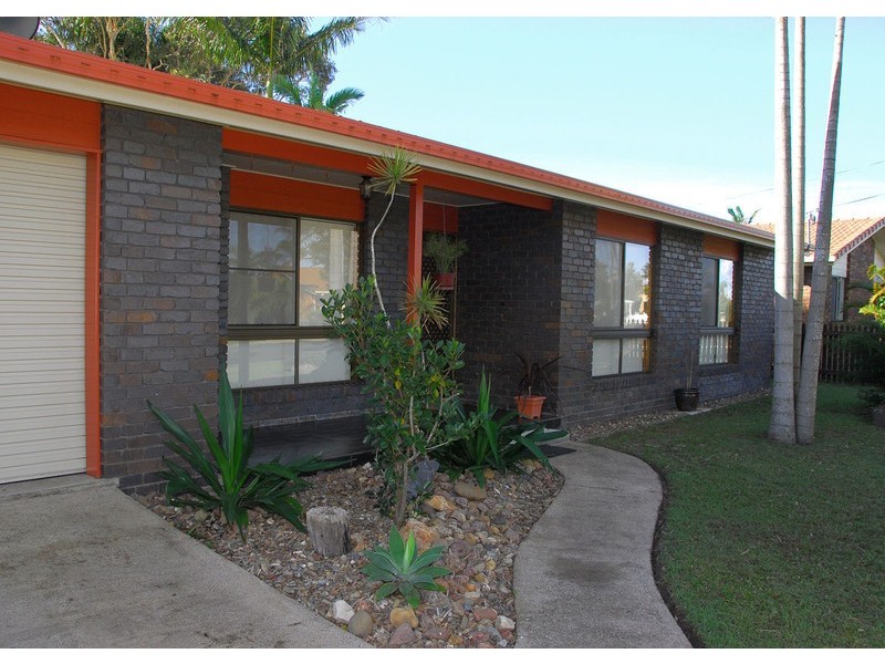 12 Nullor Street, Scarness QLD 4655