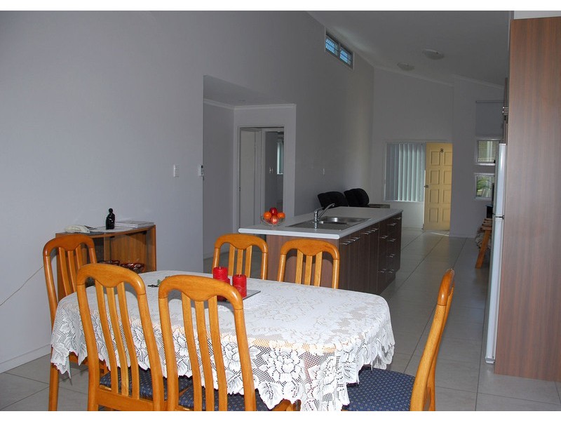Unit 8 / 1 Urraween Rd, Urraween QLD 4655
