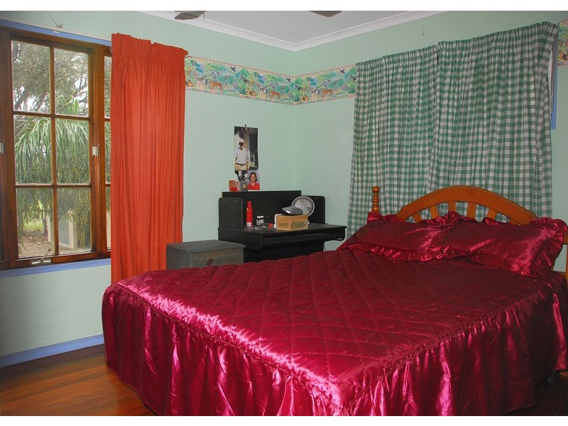 11 Virtue Ave, Booral QLD 4655