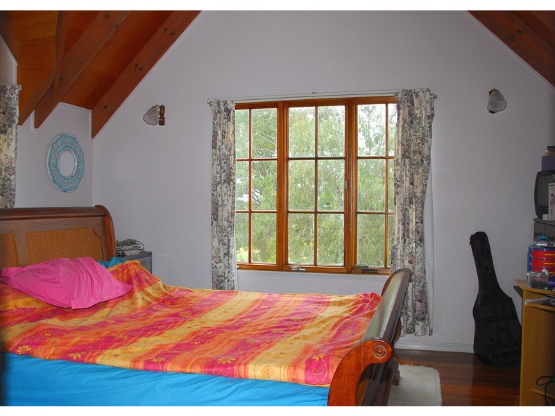 11 Virtue Ave, Booral QLD 4655