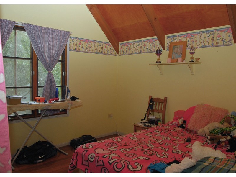 11 Virtue Ave, Booral QLD 4655