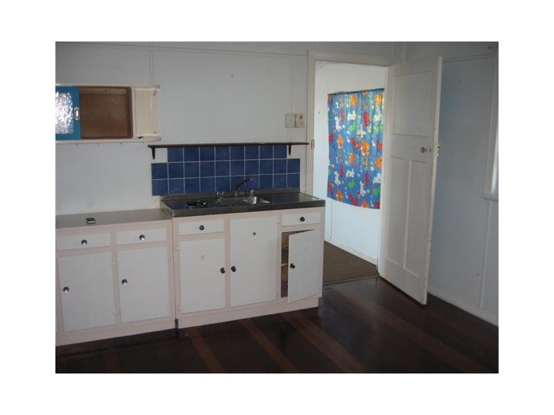 43  Cypress Street, Torquay QLD 4655