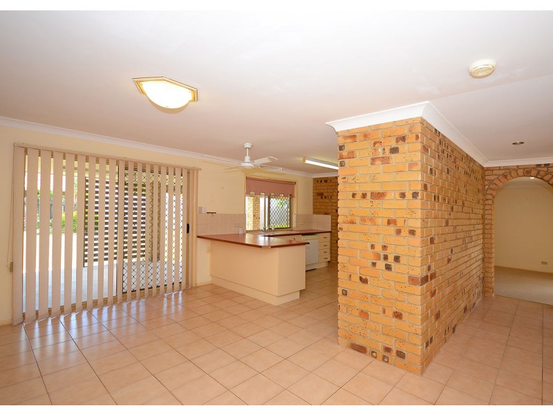 12 Meledie Avenue, Kawungan QLD 4655
