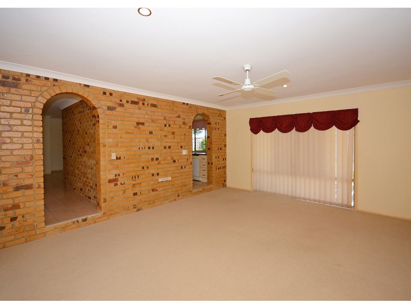 12 Meledie Avenue, Kawungan QLD 4655