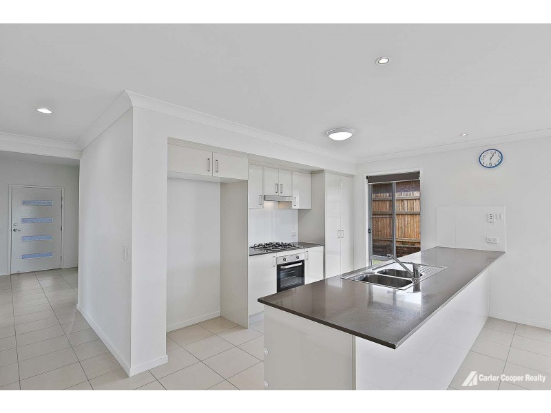 53 Blaxland Road, Urraween QLD 4655