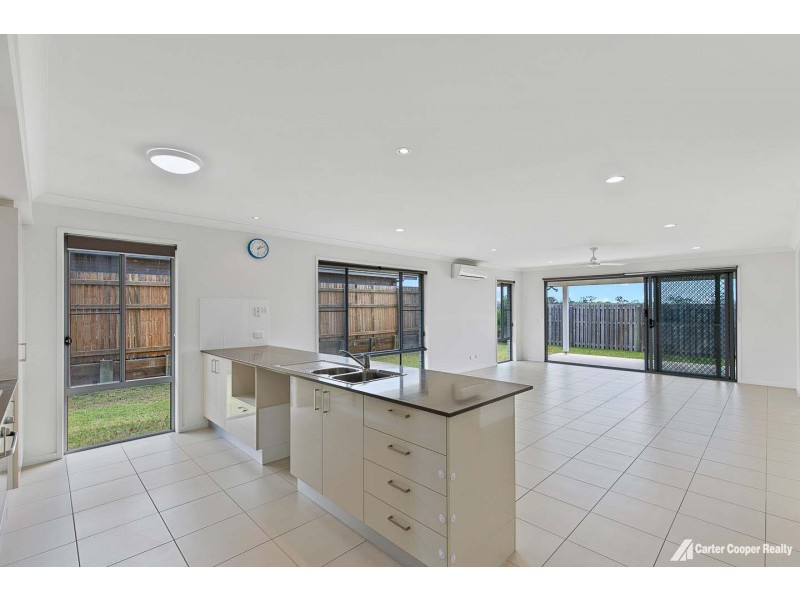 53 Blaxland Road, Urraween QLD 4655