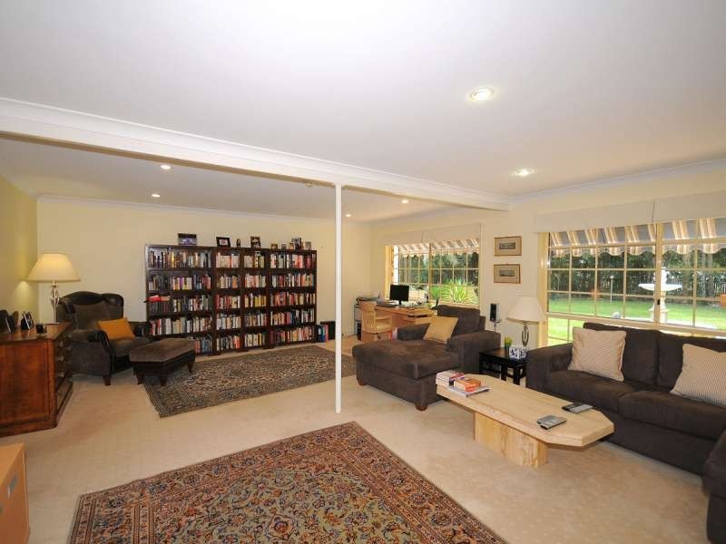 10 Flora Court, Dundowran Beach QLD 4655