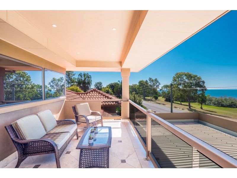 190 Esplanade, Point Vernon QLD 4655