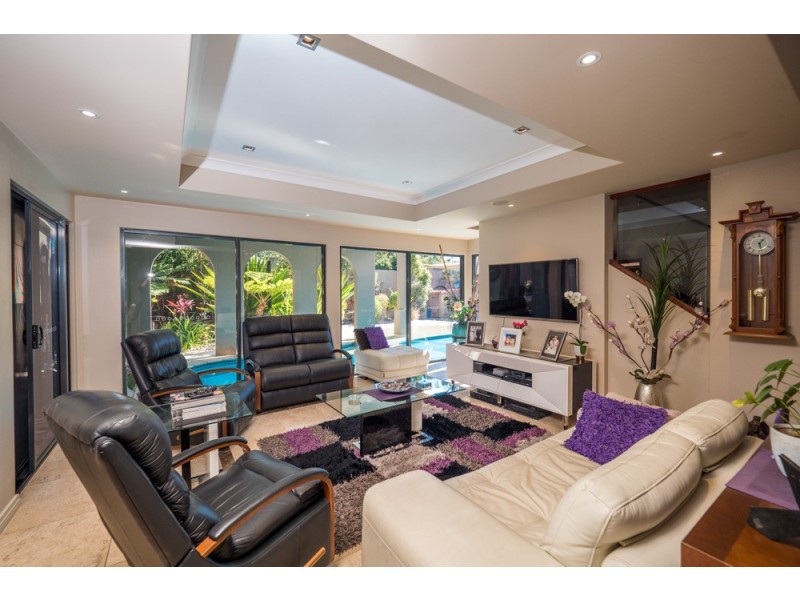 190 Esplanade, Point Vernon QLD 4655