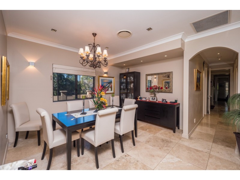 190 Esplanade, Point Vernon QLD 4655
