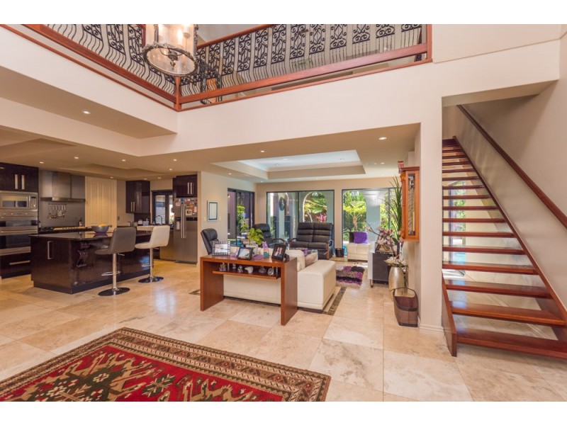 190 Esplanade, Point Vernon QLD 4655