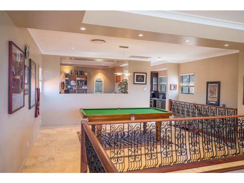190 Esplanade, Point Vernon QLD 4655