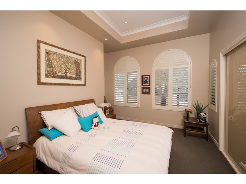 190 Esplanade, Point Vernon QLD 4655