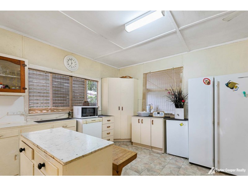 28 Eric Street, Torquay QLD 4655
