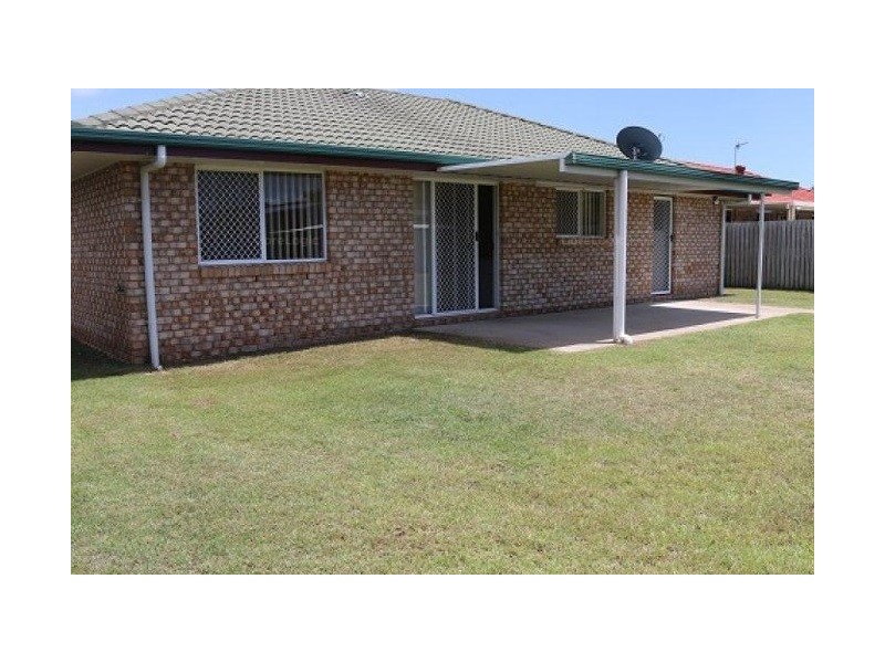 27 Wide Bay Drive, Eli Waters QLD 4655