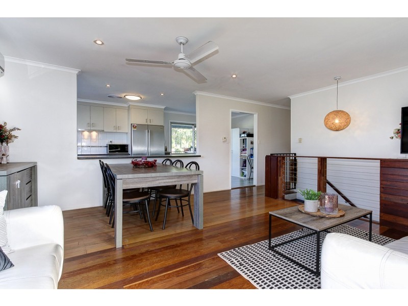 18 Tenimby Street, Pialba QLD 4655