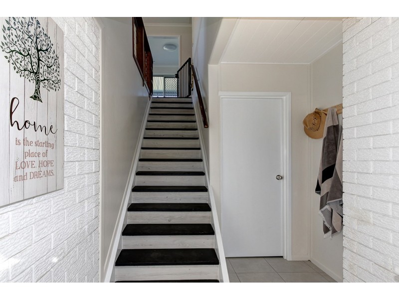 18 Tenimby Street, Pialba QLD 4655