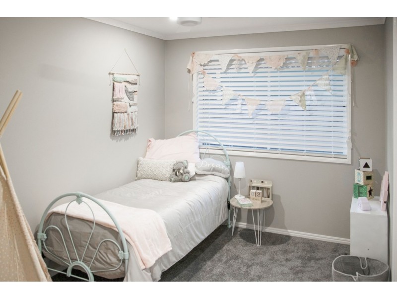 125 Snapper Street, Kawungan QLD 4655