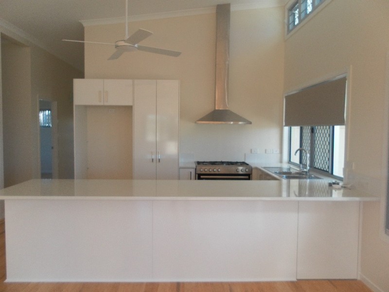 1 Cecily Terrace, River Heads QLD 4655