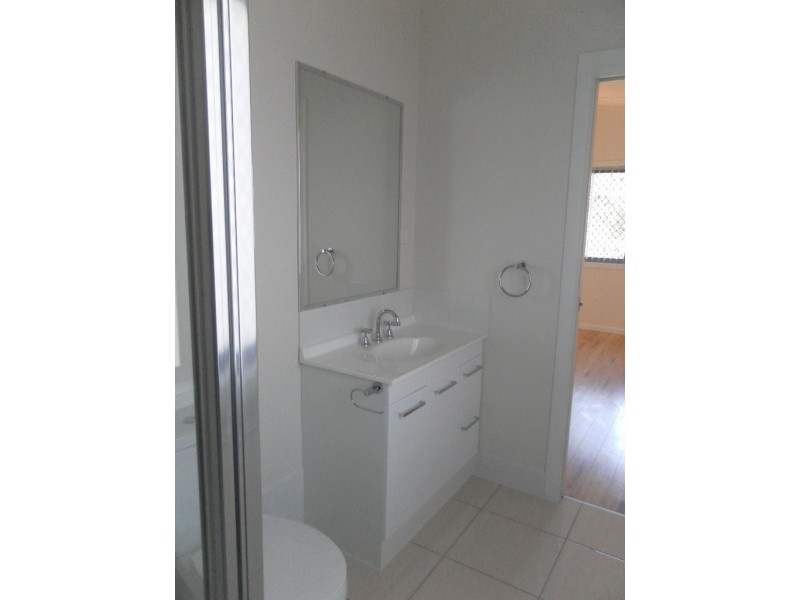 1 Cecily Terrace, River Heads QLD 4655