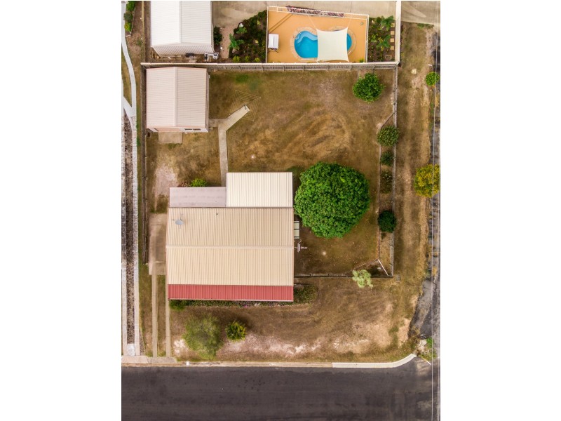 1 Annette Street, Dundowran Beach QLD 4655