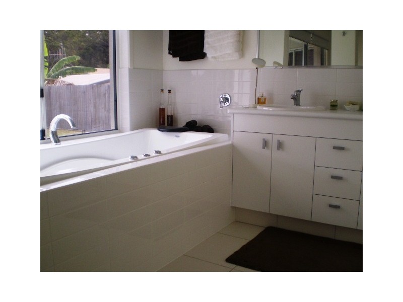 14 Fraser Waters  Parade, Toogoom QLD 4655