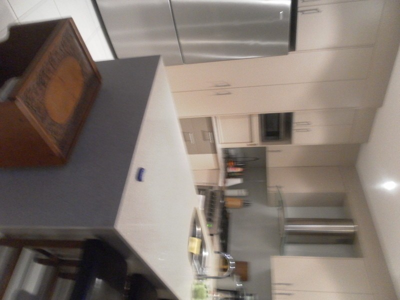 3/8 Hervey Street, Scarness QLD 4655